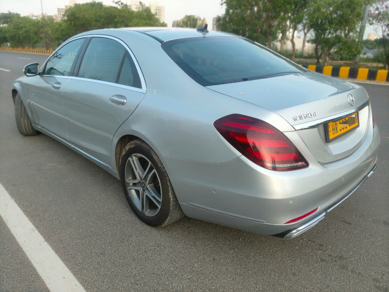 Mercedes-Benz S 350D image 4