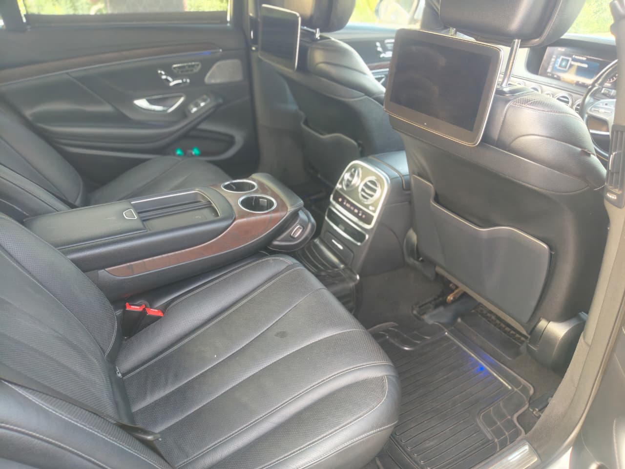 Mercedes-Benz S 350D image 9