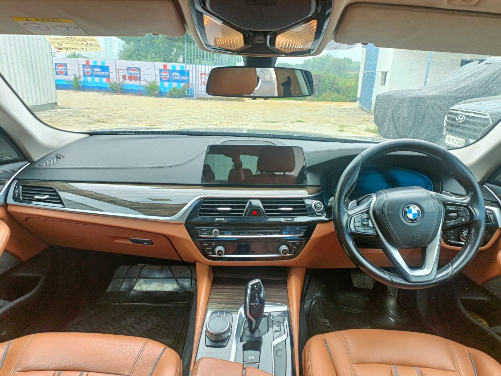 2018 BMW 520D Luxuryline image 12