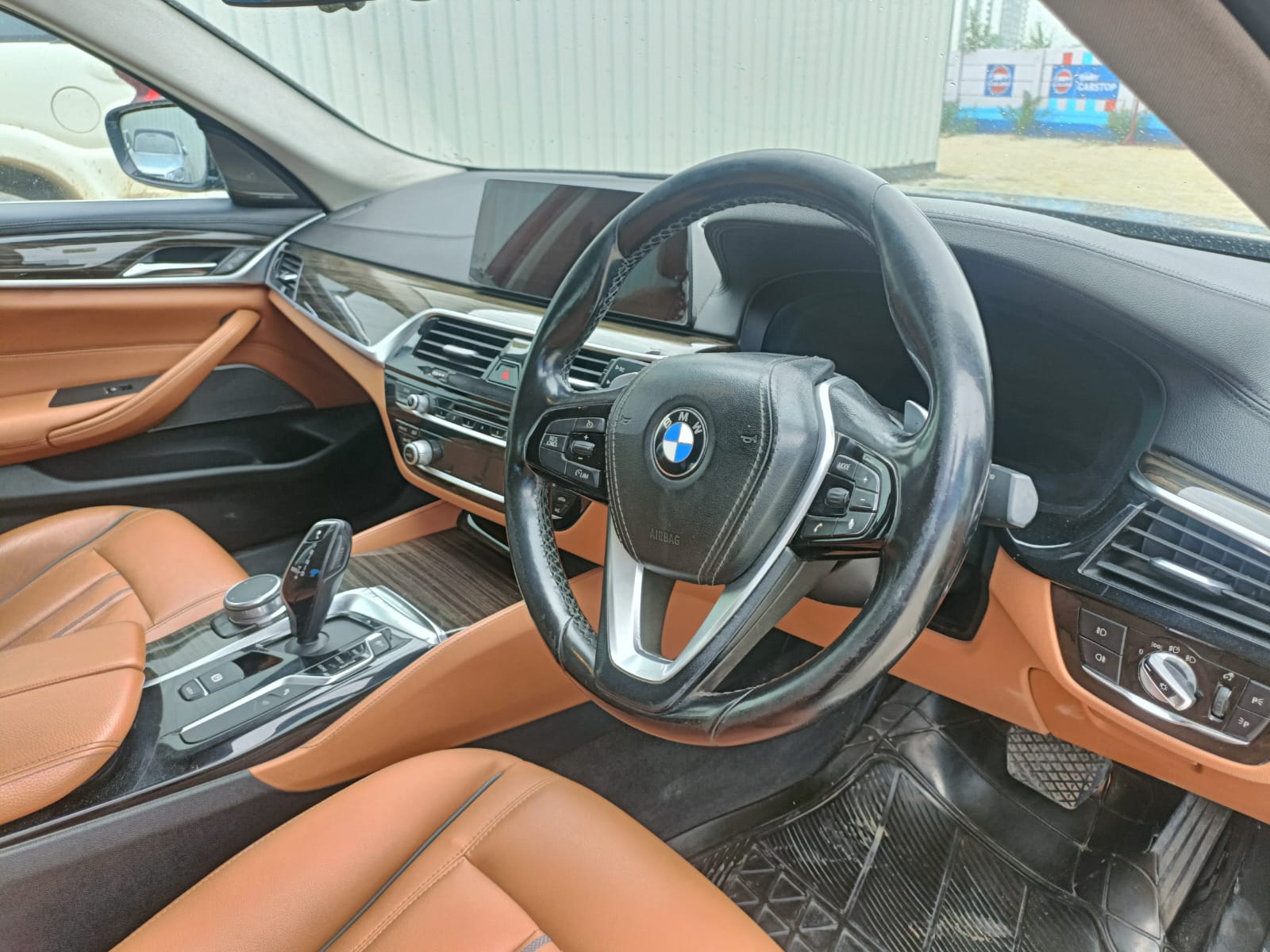 2018 BMW 520D Luxuryline image 10