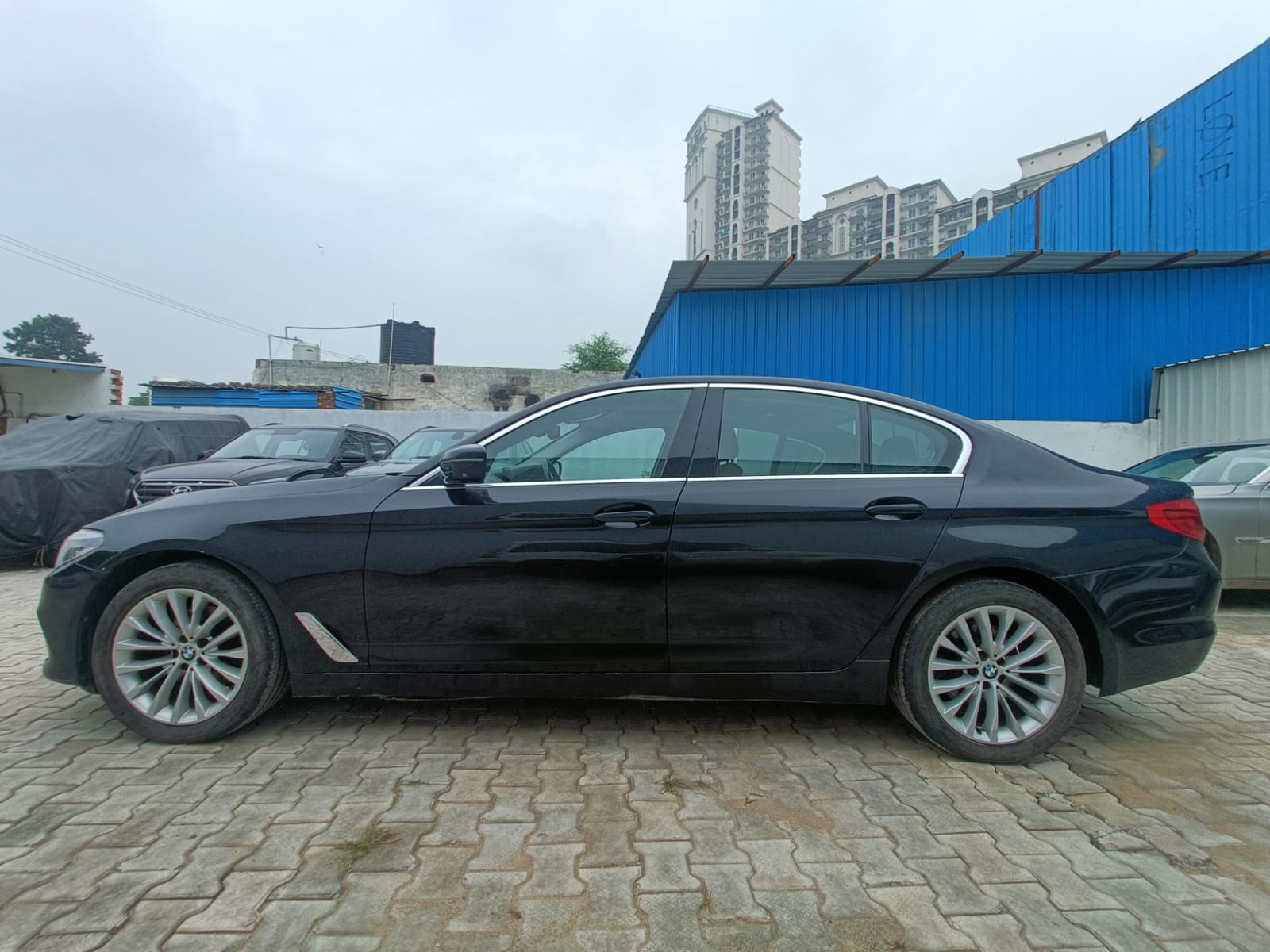 2018 BMW 520D Luxuryline image 5